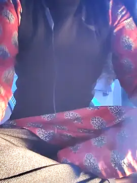 Snapshot of Hot-Rubyy chatting on December 17, 2025, 9:14 am Hot-Rubyy online show from December 17, 2025, 9:14 am