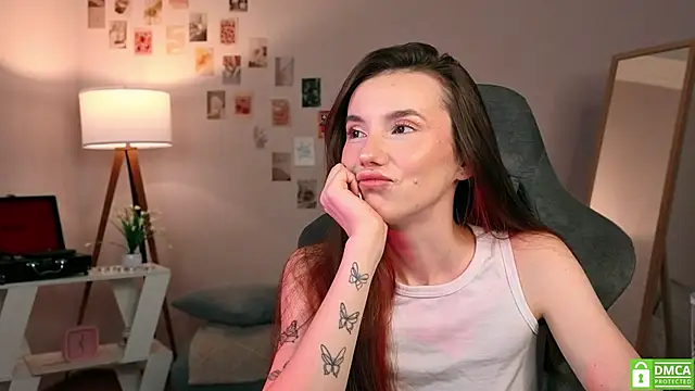 yourfrenchteacher online show from November 7, 2025, 5:23 am