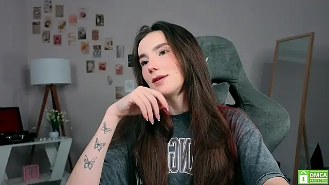 yourfrenchteacher online show from October 31, 2025, 4:09 am