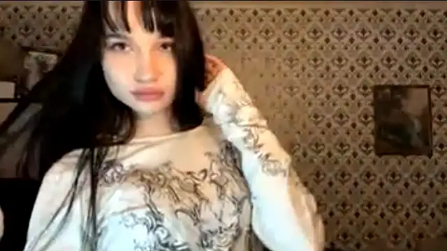 Snapshot of SofiaDreams09 chatting on October 27, 2025, 3:35 pm SofiaDreams09 online show from October 27, 2025, 3:35 pm