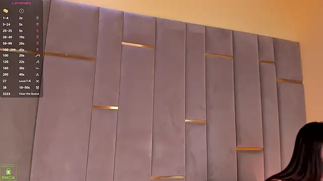 BellaEdwards online show from December 15, 2025, 8:58 pm