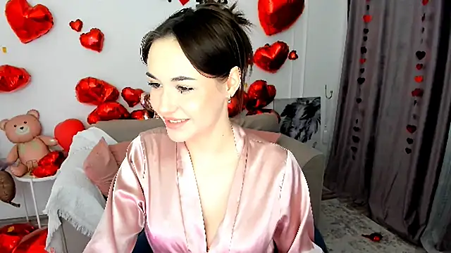 MakeYoueHappy online show from February 18, 2026, 3:37 am