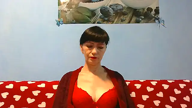IffetLove42 online show from May 23, 2026, 8:02 am