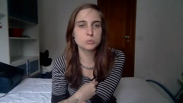 SinnEmily online show from March 7, 2026, 4:34 pm