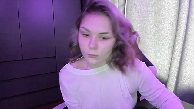 Snapshot of sophia_lix chatting on December 16, 2025, 5:00 am sophia lix online show from December 16, 2025, 5:00 am