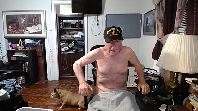 Snapshot of yourtheone65 chatting on October 27, 2025, 4:24 am yourtheone65 online show from October 27, 2025, 4:24 am
