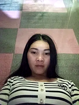 Lovebaby-love online show from November 12, 2025, 12:09 pm