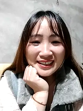 emini-xx online show from November 27, 2025, 10:16 am