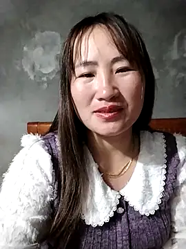 Snapshot of emini-xx chatting on February 5, 2026, 3:19 pm emini-xx online show from February 5, 2026, 3:19 pm