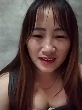 emini-xx online show from November 17, 2025, 11:14 am