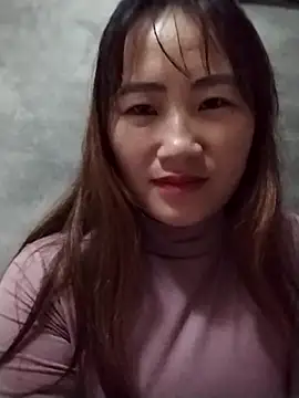 emini-xx online show from November 18, 2025, 11:24 am