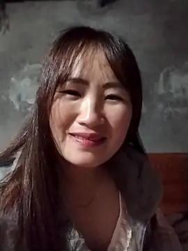 emini-xx online show from November 29, 2025, 11:21 am