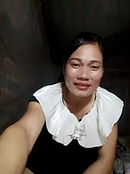 doggy-00 online show from November 10, 2025, 11:26 am