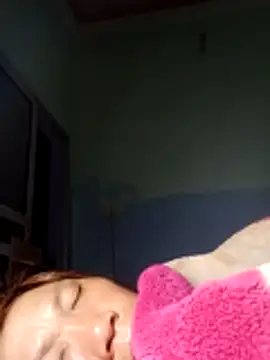 Snapshot of bella-la chatting on February 28, 2026, 9:25 pm bella-la online show from February 28, 2026, 9:25 pm