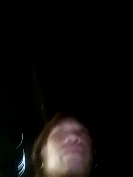 Snapshot of bella-la chatting on February 23, 2026, 12:23 am bella-la online show from February 23, 2026, 12:23 am