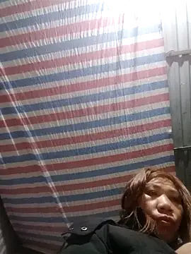 Snapshot of bella-la chatting on January 6, 2026, 10:41 am bella-la online show from January 6, 2026, 10:41 am