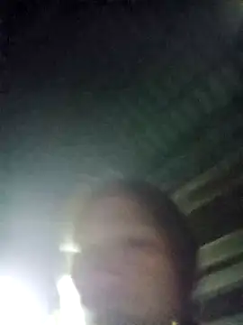 Snapshot of bella-la chatting on February 9, 2026, 11:19 am bella-la online show from February 9, 2026, 11:19 am