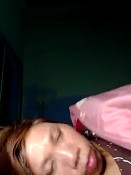 Snapshot of bella-la chatting on February 12, 2026, 1:00 pm bella-la online show from February 12, 2026, 1:00 pm