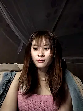 Em xinh01 online show from March 9, 2026, 10:57 pm