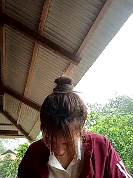 Em xinh01 online show from March 22, 2026, 1:42 am