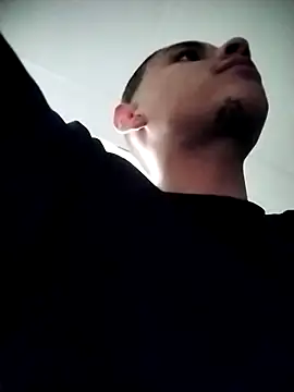 Yordiparra online show from April 5, 2026, 5:52 pm