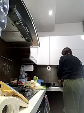 Snapshot of Piediniecollant chatting on March 2, 2026, 11:17 am Piediniecollant online show from March 2, 2026, 11:17 am