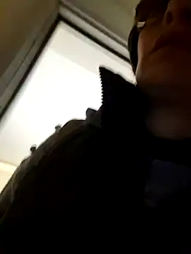 Snapshot of Piediniecollant chatting on March 3, 2026, 11:06 am Piediniecollant online show from March 3, 2026, 11:06 am