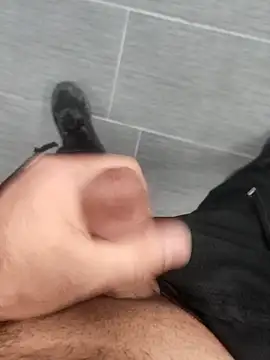 Snapshot of centro6891 chatting on February 14, 2026, 10:04 am centro6891 online show from February 14, 2026, 10:04 am