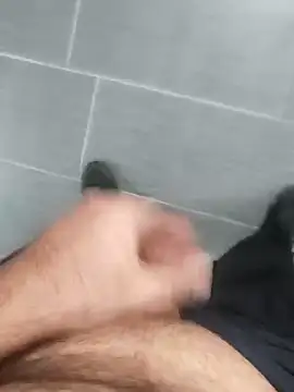 Snapshot of centro6891 chatting on February 9, 2026, 4:38 pm centro6891 online show from February 9, 2026, 4:38 pm