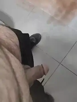 Snapshot of centro6891 chatting on January 6, 2026, 12:20 pm centro6891 online show from January 6, 2026, 12:20 pm