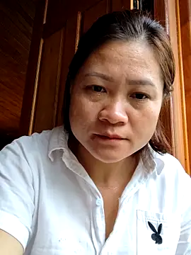 Nana xinh online show from November 6, 2025, 2:15 am