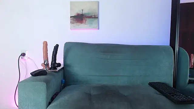 Snapshot of evelinmartinez chatting on February 20, 2026, 7:38 pm evelinmartinez online show from February 20, 2026, 7:38 pm