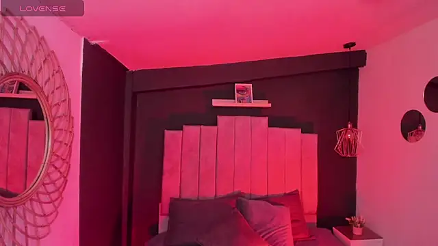 Snapshot of mia_jagger chatting on March 2, 2026, 8:49 pm mia jagger online show from March 2, 2026, 8:49 pm