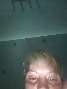 Snapshot of kellyMatsumoto chatting on October 27, 2025, 6:20 pm kellyMatsumoto online show from October 27, 2025, 6:20 pm