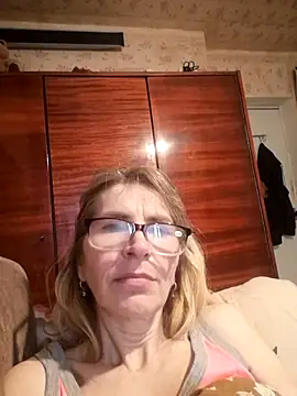 Snapshot of Georgette466 chatting on February 15, 2026, 8:24 am Georgette466 online show from February 15, 2026, 8:24 am