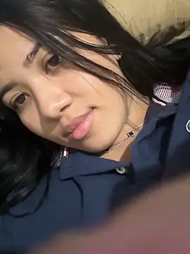 morenahhwy online show from November 25, 2025, 2:23 am