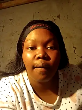 3bigcuteness online show from November 21, 2025, 3:00 pm