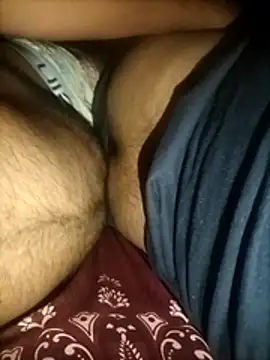 Snapshot of TN--KL chatting on November 6, 2025, 8:13 pm TN--KL online show from November 6, 2025, 8:13 pm