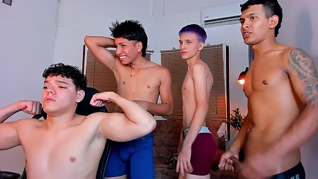 Amazing BoysW online show from November 14, 2025, 8:12 pm