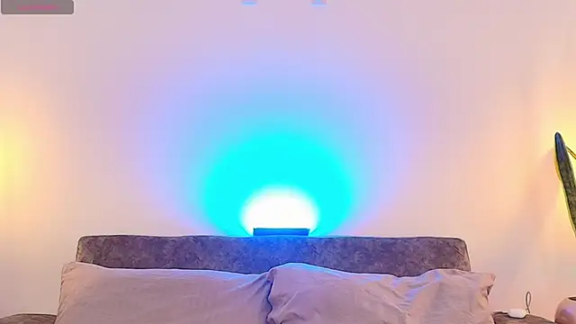 FernandaFox  online show from May 20, 2026, 3:36 am