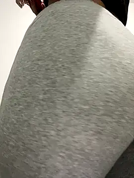 Catalina244 online show from October 29, 2025, 2:54 am