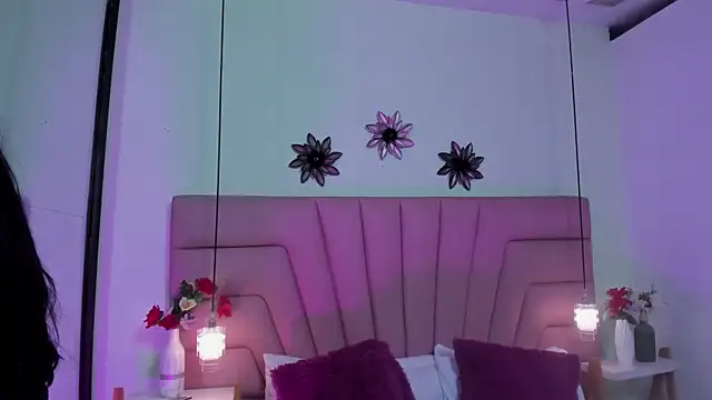 Kim Luna1 online show from February 16, 2026, 3:38 am