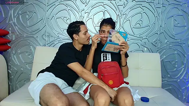 sweetgrap3 online show from December 15, 2025, 2:01 pm