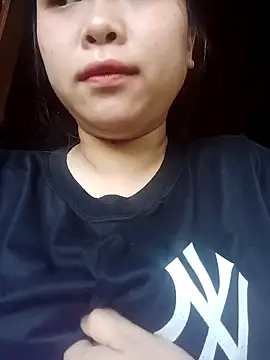 Snapshot of Ciin_hello chatting on October 29, 2025, 1:48 am Ciin hello online show from October 29, 2025, 1:48 am