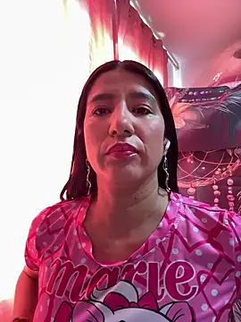 Snapshot of scarlethsb33 chatting on November 4, 2025, 12:31 pm scarlethsb33 online show from November 4, 2025, 12:31 pm