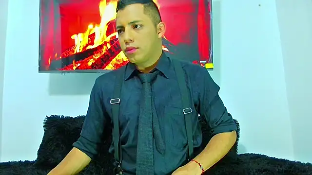 Mike Fetiche online show from November 14, 2025, 3:21 am