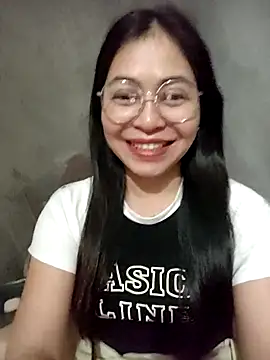 Bamboo-niee123 online show from April 12, 2026, 5:27 pm