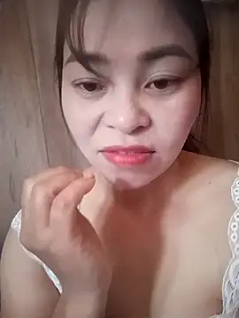 Snapshot of Bamboo-niee123 chatting on December 1, 2025, 4:24 am Bamboo-niee123 online show from December 1, 2025, 4:24 am