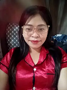 Snapshot of Bamboo-niee123 chatting on December 16, 2025, 6:17 am Bamboo-niee123 online show from December 16, 2025, 6:17 am