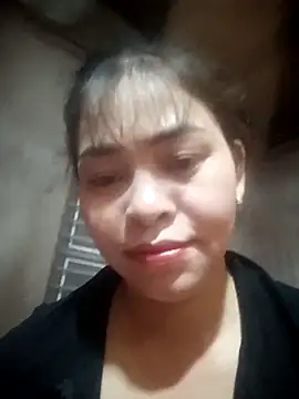 Snapshot of Bamboo-niee123 chatting on November 3, 2025, 1:47 pm Bamboo-niee123 online show from November 3, 2025, 1:47 pm